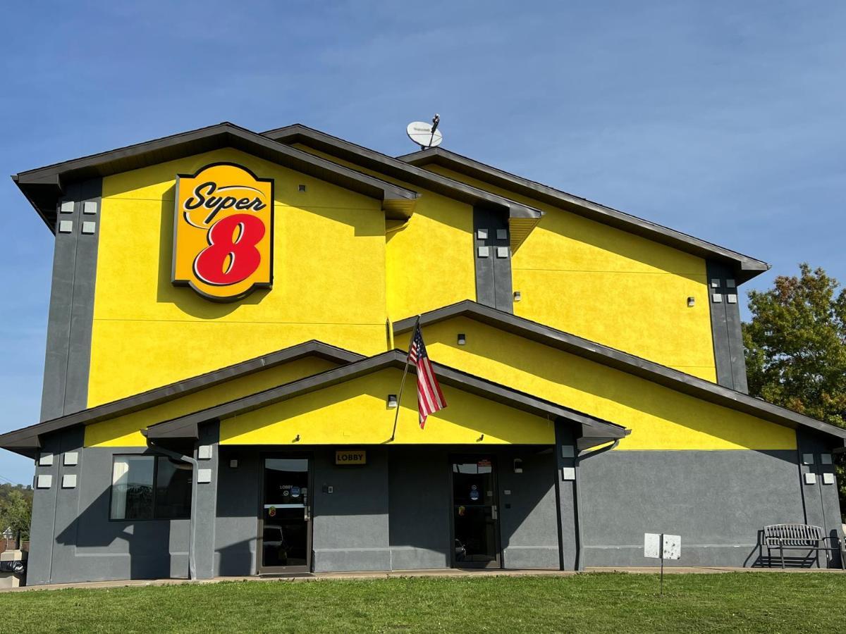 Super 8 By Wyndham Marietta Motel Exterior foto